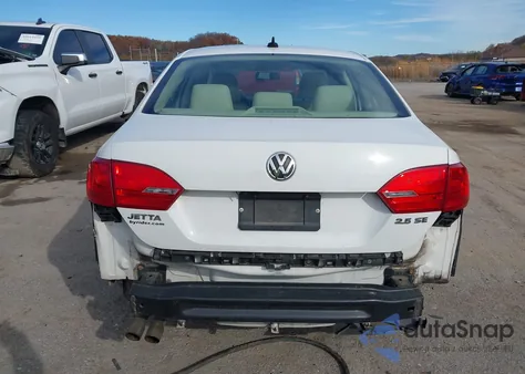 2013 Volkswagen Jetta 2.5L Se from USA, damaged, VIN 3VWDP7AJ4DM356609